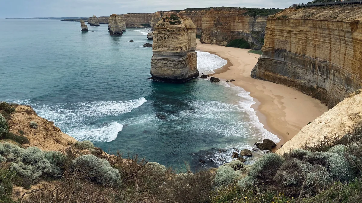 Travel scene in Australia, illustrating eSIM Australia