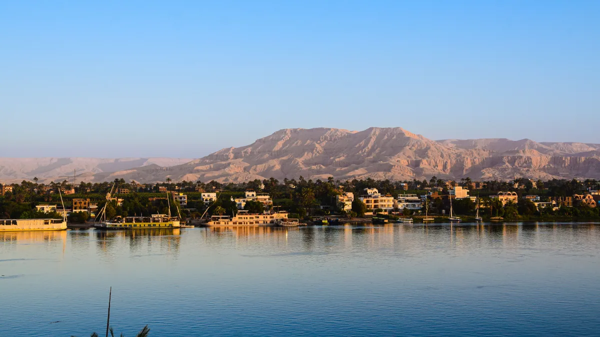Travel scene in Egypt, illustrating eSIM Egypt