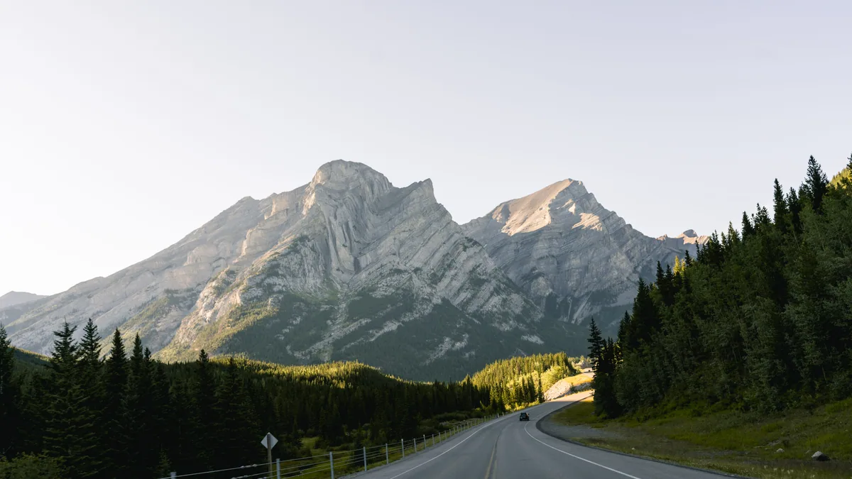 Why the best eSIM Canada plan depends on the network
